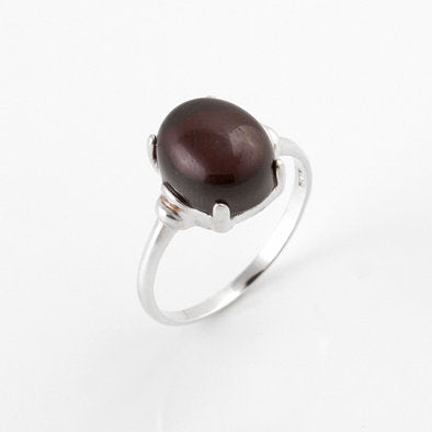 Striking Cherry Amber Oval Ring