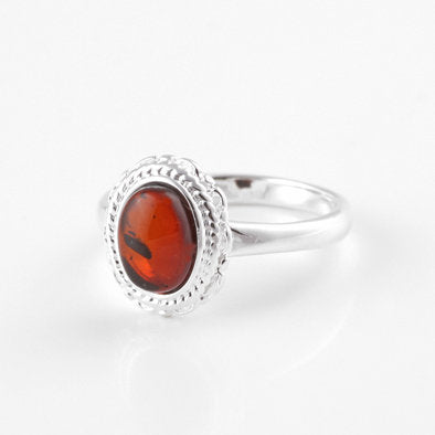 Bright Victorian Cognac Oval Ring