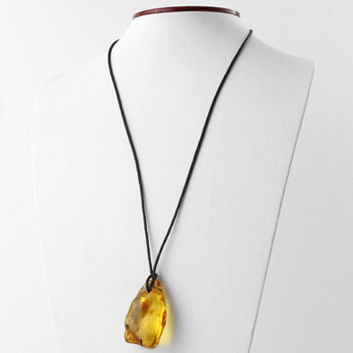Handsome Unisex Natural Amber Necklace