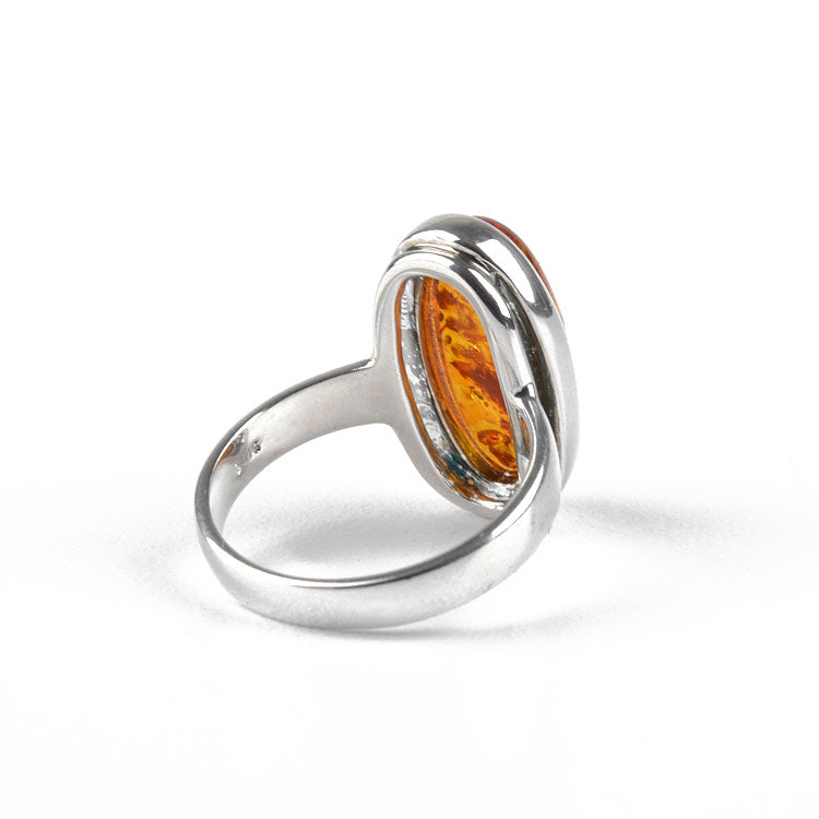 Elegant Classic Oval Amber Ring