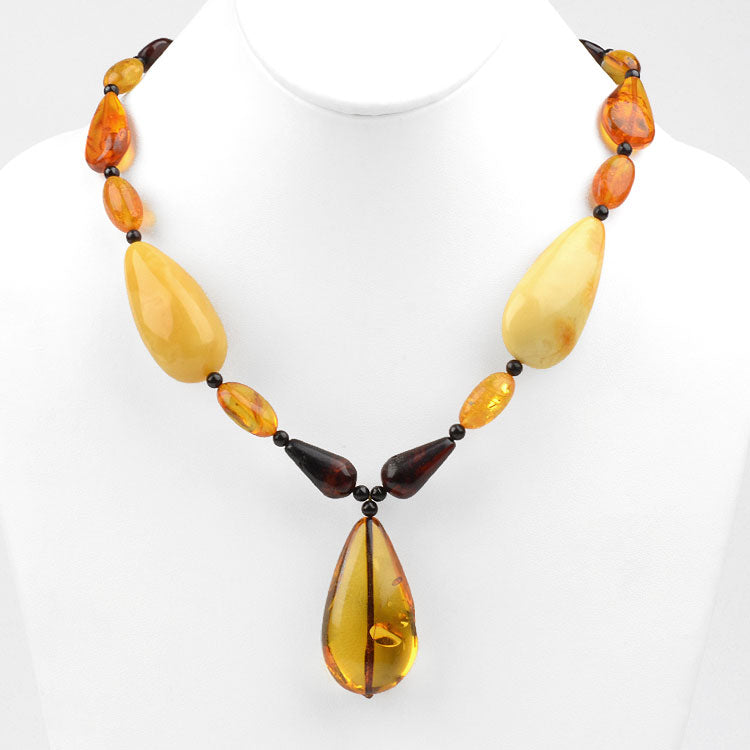 Elegant Amber Teardrops Necklace