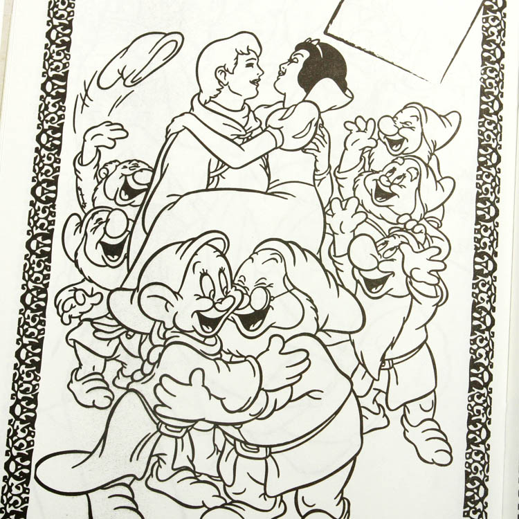 Snow White & 7 Dwarfs Coloring Book