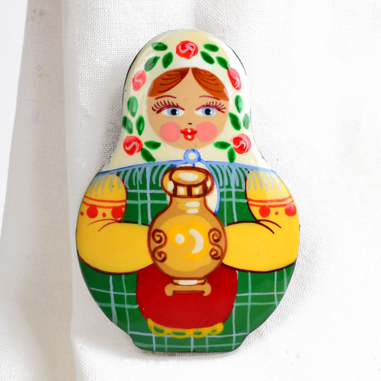 Matriochka rouge avec samovar 5 pièces T8750 : Artisanat russe Matriochka rouge avec samovar 5 pièces T8750 : Artisanat russe