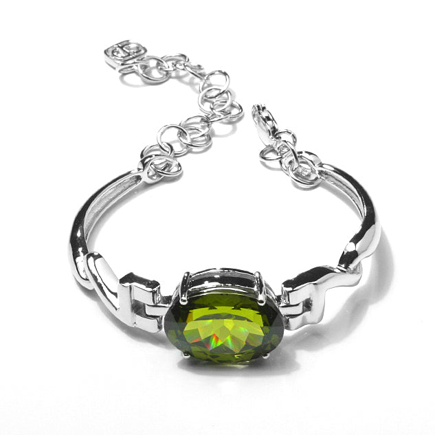 Siberian Green Quartz Oval Cut Silver Bracelet