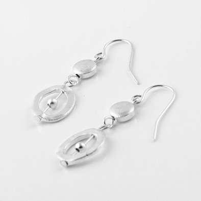 Hammered Silver Floating Necklace and Earrings Set