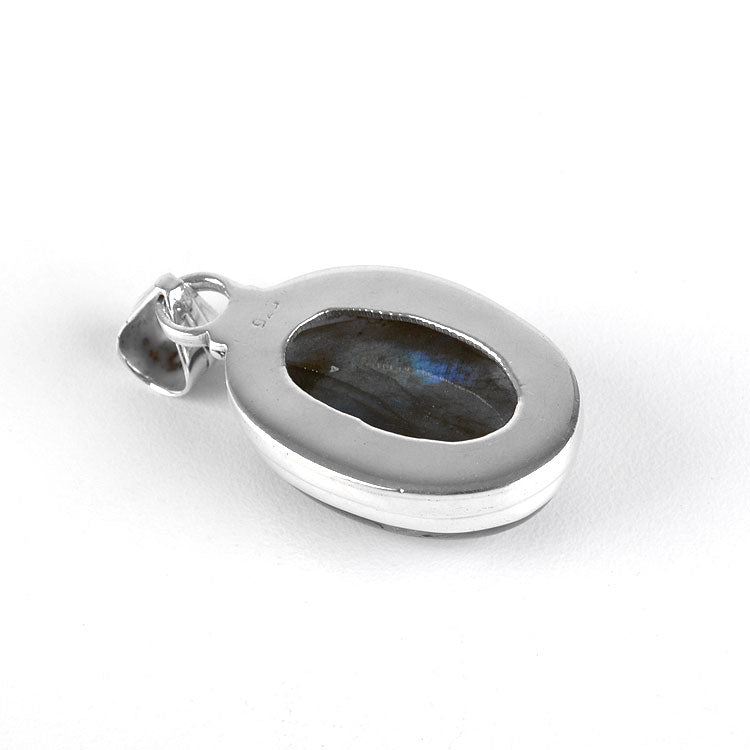 Lovely Labradorite Pendant