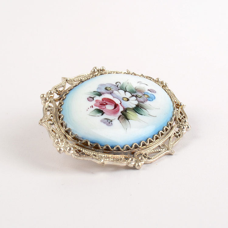 Oval Finift Enamel Pin