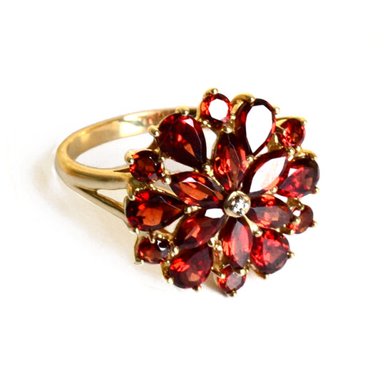 Garnet Flower Ring Size 12