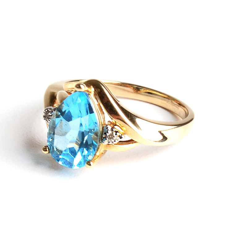 Aquamarine Teardrop Ring