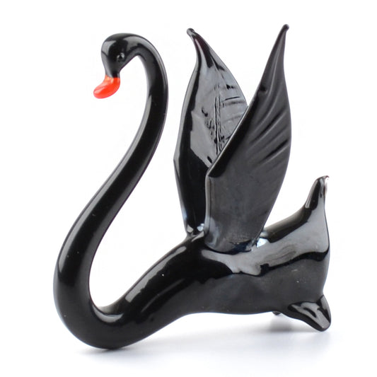 Black Swan Glass Figurine