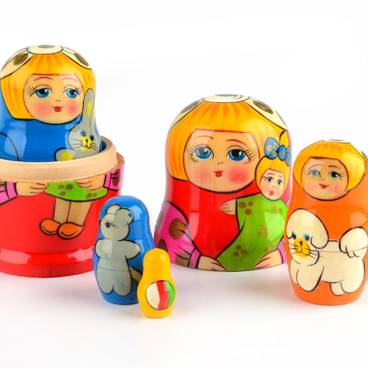 Girl with Doll babushka - Red