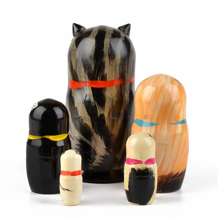 Kitty Cats With Bows
