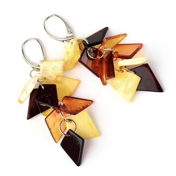 Dangling Amber Chips Earrings