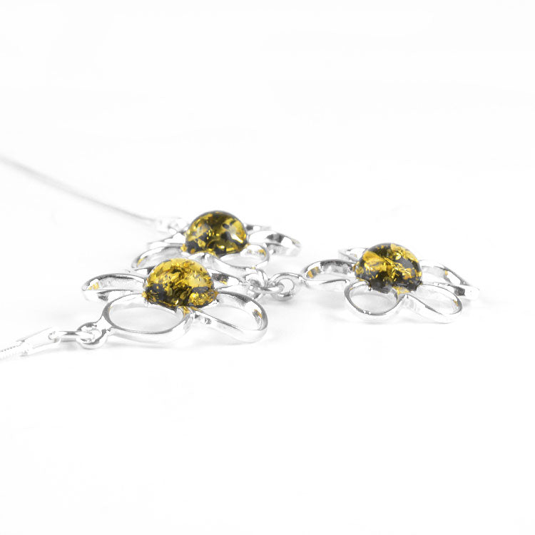 Green Amber Flower Necklace