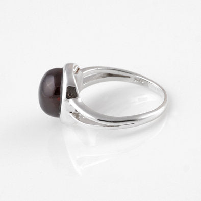 Round Cherry Amber Ring