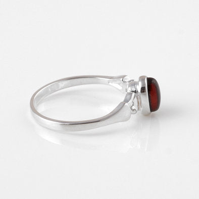 Simple Cherry Amber Oval Ring