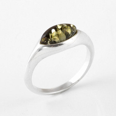 Chic Green Amber Marquise Ring