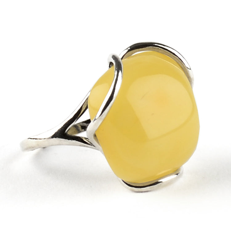 Free-Shaped Butterscotch Amber Ring