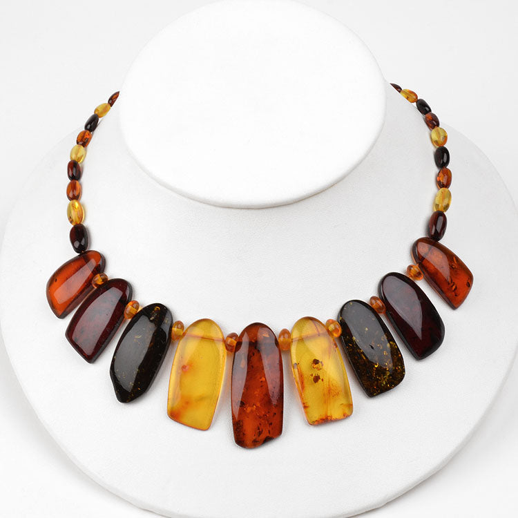 Admirable Amber Collar Necklace