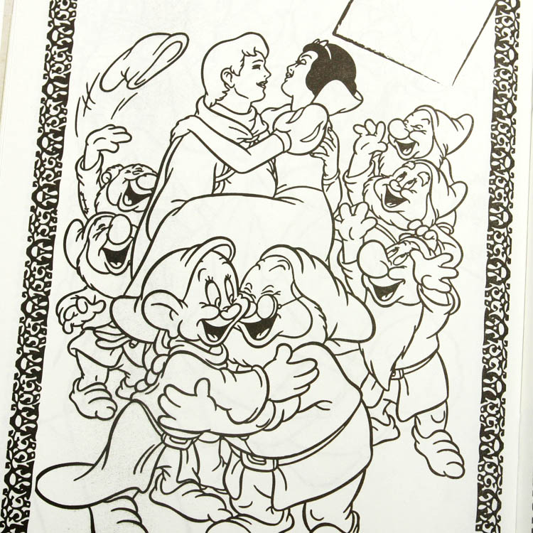 Snow White & 7 Dwarfs Coloring Book