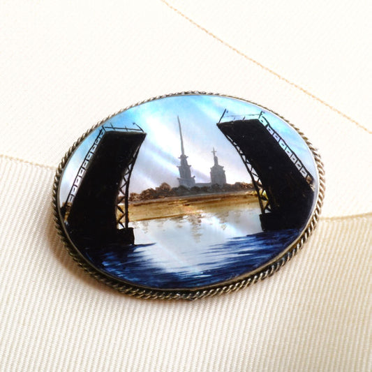 Drawbridge of St. Petersburg Pin Brooch