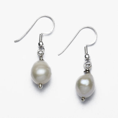 Fresh Water Pearl Earrings