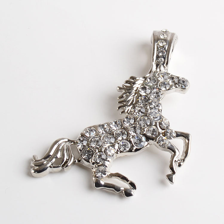 Sparkly Horse With Chrystals Pendant