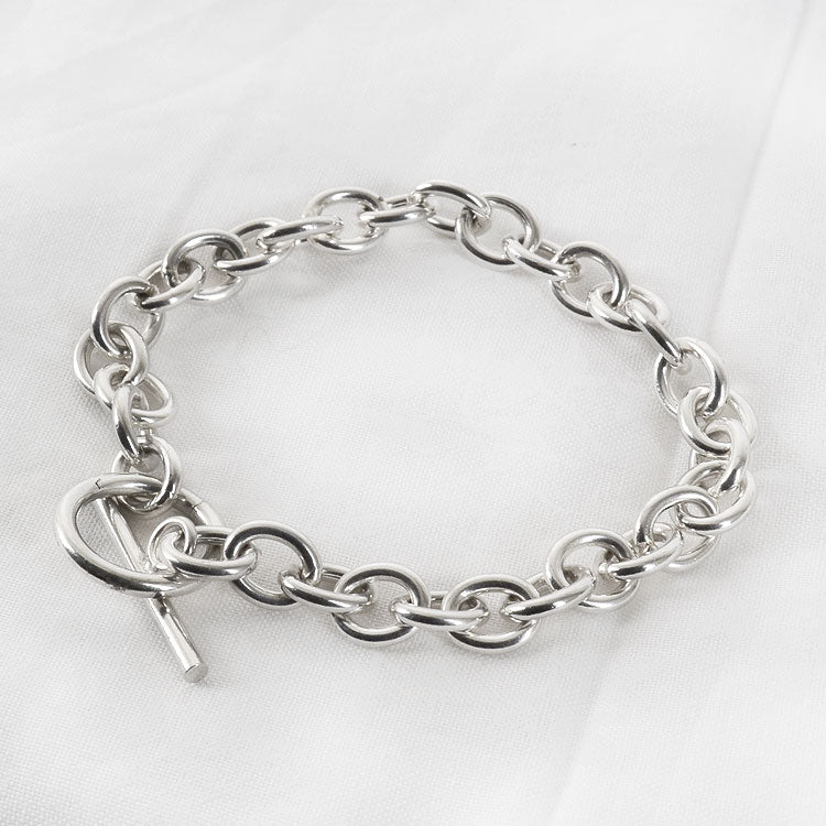 Classic Chain Toggle Bracelet