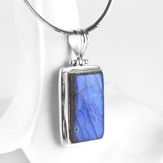 Labradorite Gemstone Pendant