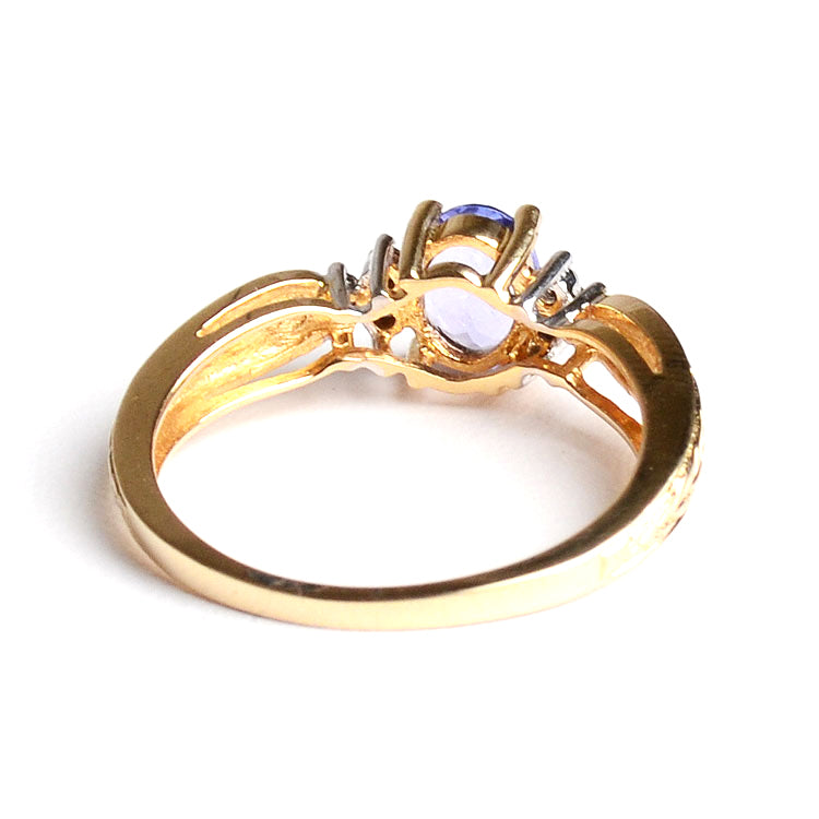 Tanzanite & Diamonds Ring