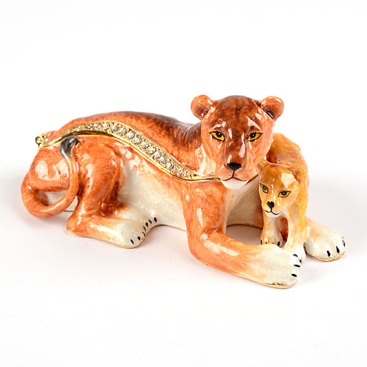 Lioness with Cub Trinket Box