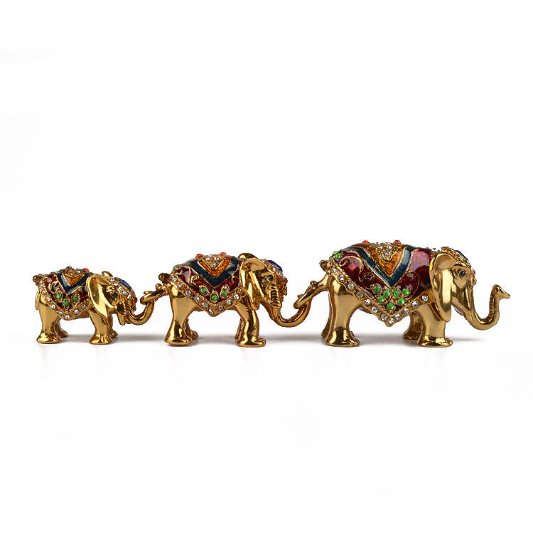 Three Elephants Keepsake Set