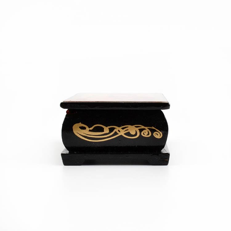 Souvenir Lacquer Box - Frog Princess